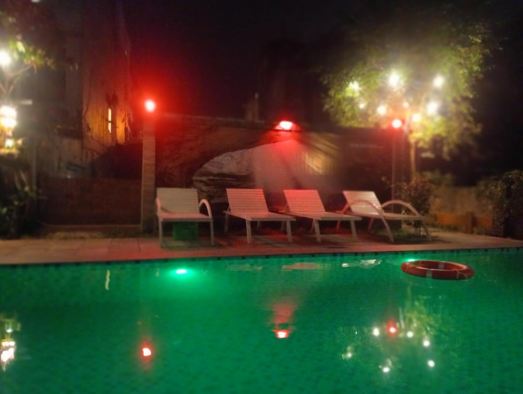 Song Toan Hotel 퐁냐 외부 사진